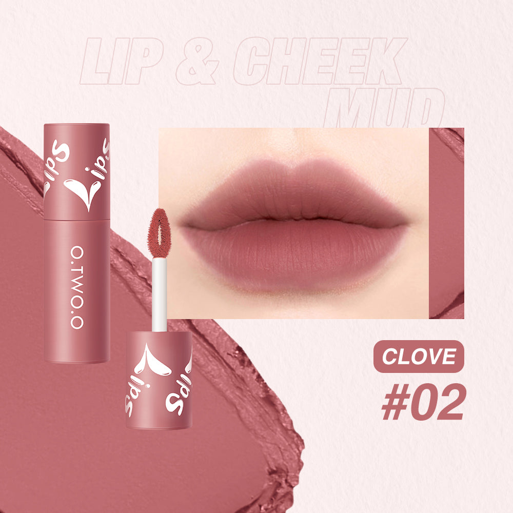 Long-Lasting Matte Lipstick